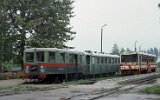 Die Triebwagen MBd1-133  und  MBxd2-212 in Nowy Dwr Gdaski (Tiegenhof) am 08. September 1992