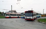 Berliet-Obusse 32 und 35 aus Lyon im Depot Dâmbovița 1999.