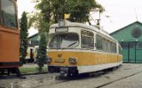 Altes Depot 3, dann auch zu Depot 1 am  Bulevardul Take Ionescu gehörend (1999), Tw 107 ex AVG Karlruhe in den Stadtfarben von Timișoara.