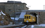 Umsetzen der Triebwagen in Ospizio Bernina.